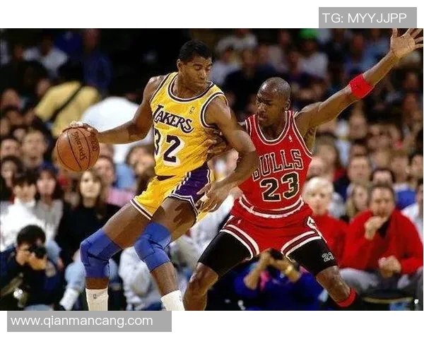 足球巨星与篮球传奇乔丹的跨界碰撞激发运动新激情